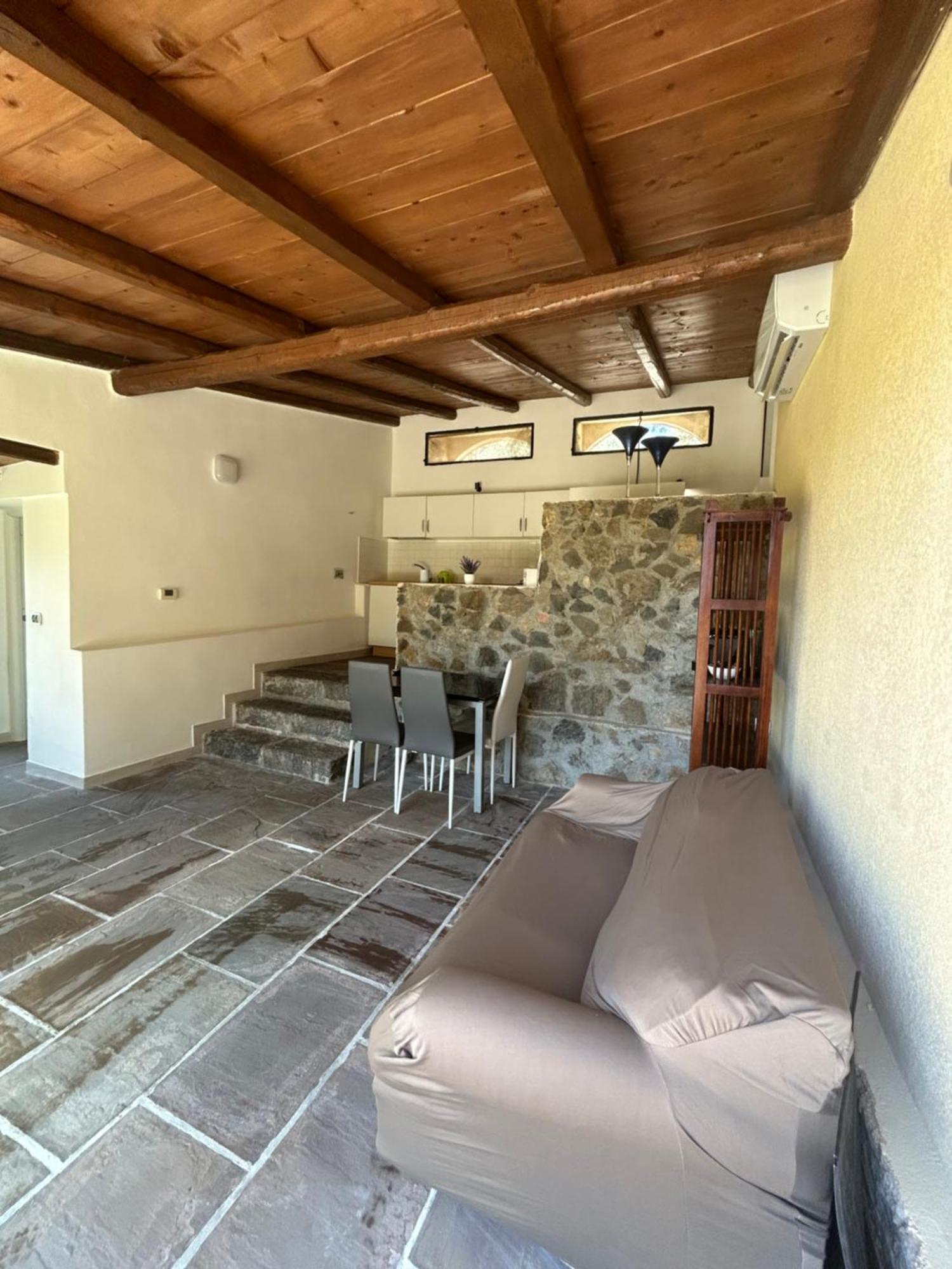 Oltre - Dove Cielo E Mare Si Uniscono Aparthotel Milazzo Buitenkant foto
